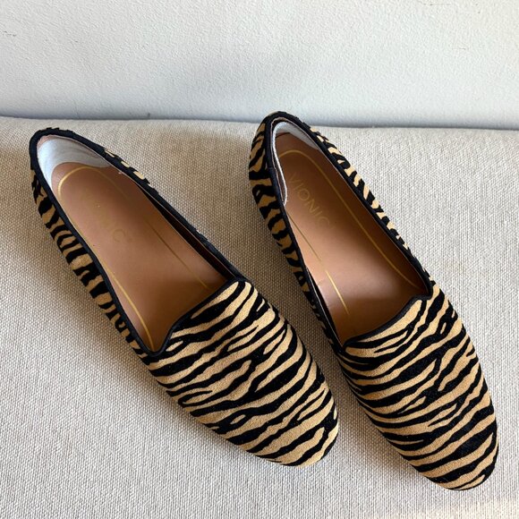 VIONICA Willa Tiger Stripe Loafers Size 9 - Picture 1 of 7